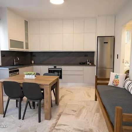 Apartmán Lux House *